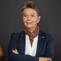 Ментор Гена Събева към Приложно предприемачество | Mentorite.bg Ментор Гена Събева към Приложно предприемачество | Mentorite.bg