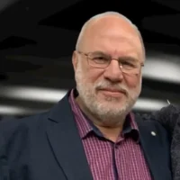 Ментор Станимир Стоянов към Приложно предприемачество | Mentorite.bg Ментор Станимир Стоянов към Приложно предприемачество | Mentorite.bg